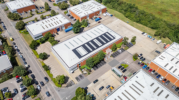 210 Centennial Park - Elstree-174
