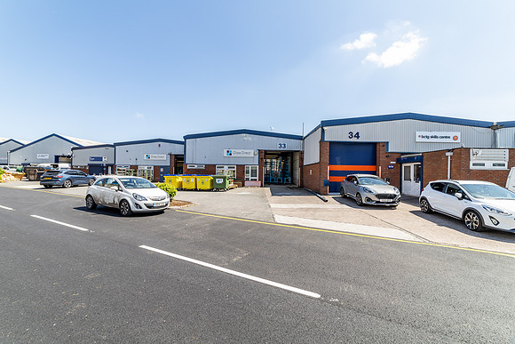 Kelvin Way Industrial - West Brom-153