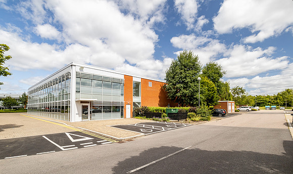 210 Centennial Park - Elstree-219