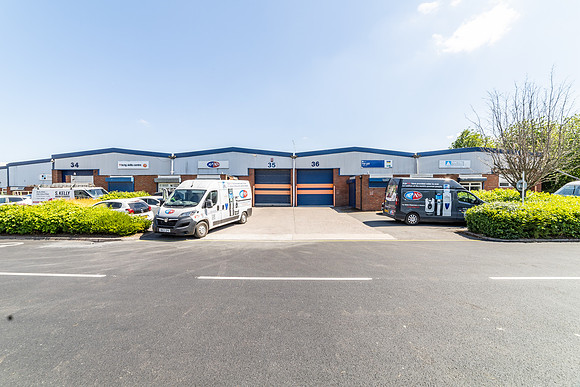 Kelvin Way Industrial - West Brom-157