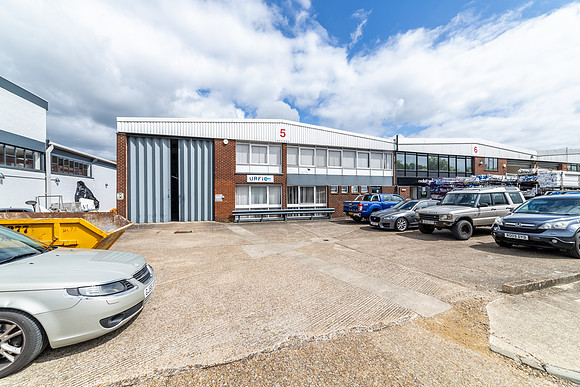 Units 5 - 12a -14 - Eldon Way Ind Biggleswade 006