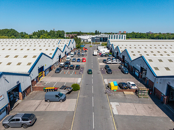 Kelvin Way Industrial - West Brom-94