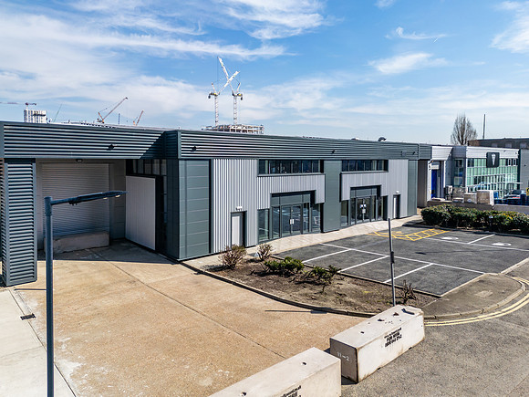 Units 2 and 3 - Oxgate Centre-122