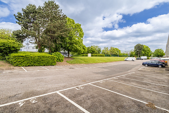 Unit 3a Canons Ind Park - Wolverton-35