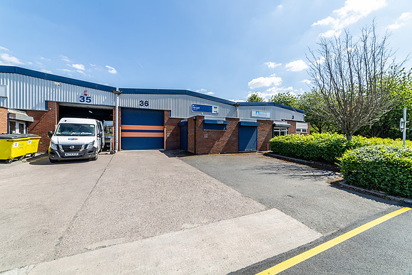 Kelvin Way Industrial - West Brom-195