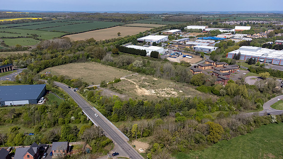 Tripark Corby-11