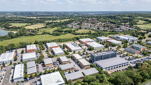 210 Centennial Park - Elstree-126