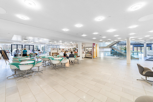 Lancaster_House_Nptn_037