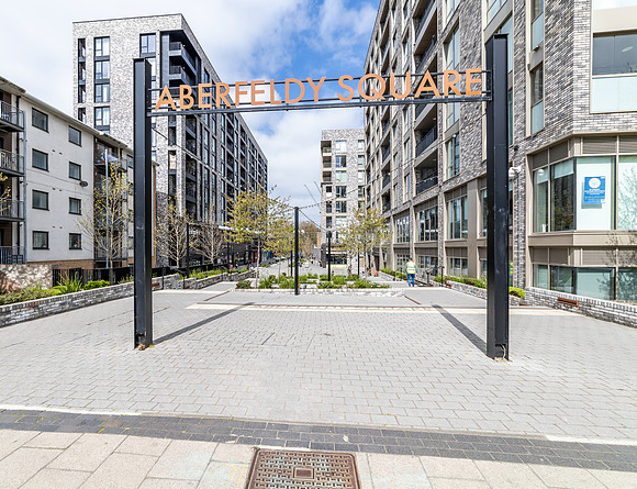 Aberfeldy_Sq_001