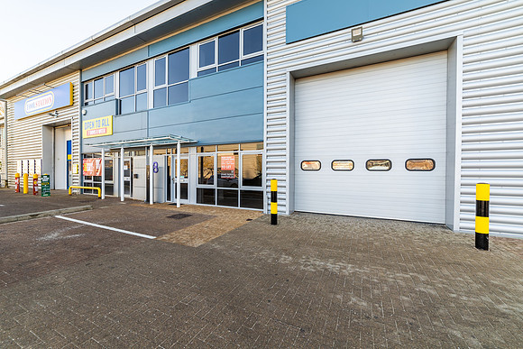 4-8 McDonald Business Park-110