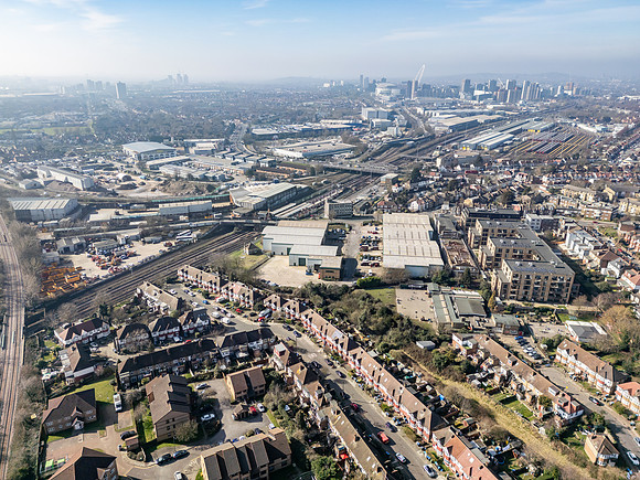 Falcon Park - Neasden-118