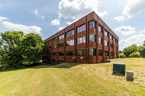 Pyramid Close - Weston Favell-105