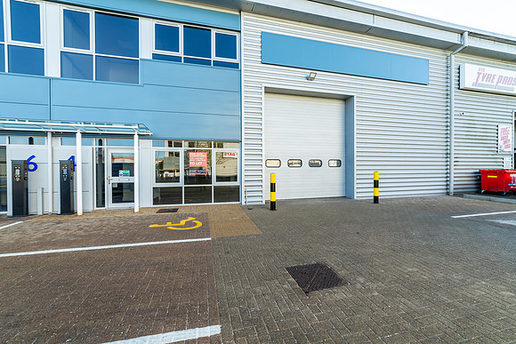 4-8 McDonald Business Park-91