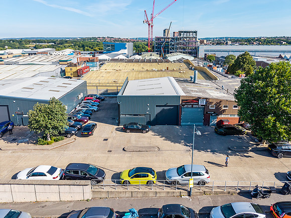 Wellington_Park_Ind_Estate193