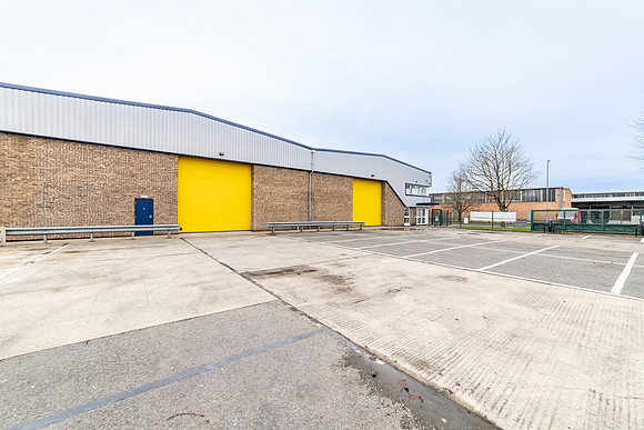 Unit 14 Trident Ind Estate 040