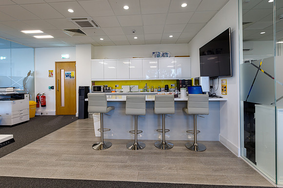 Unit B Axis Park, Slough 074