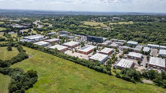 210 Centennial Park - Elstree-132