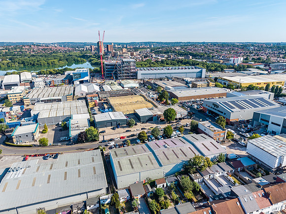 Wellington_Park_Ind_Estate176