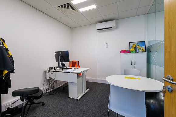 Unit B Axis Park, Slough 076