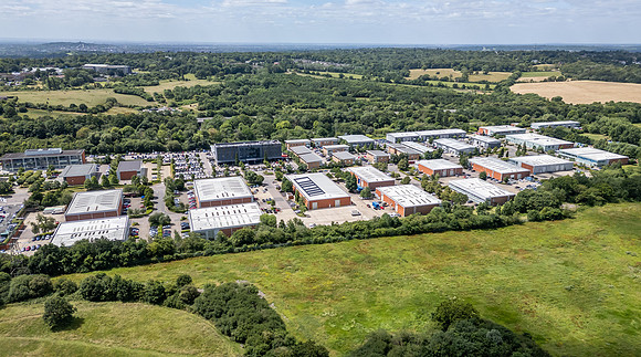 210 Centennial Park - Elstree-135
