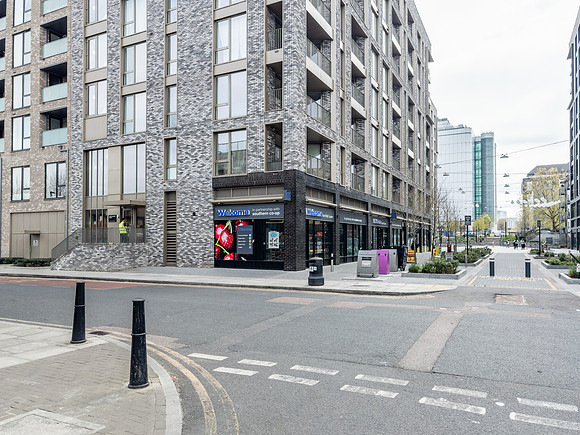 Aberfeldy_Sq_071