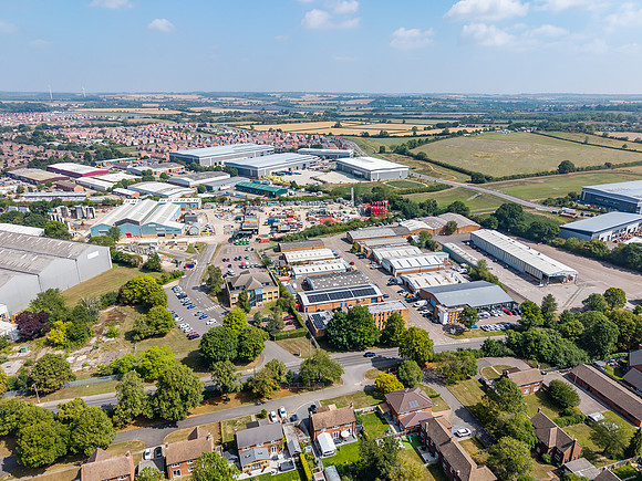 Commerce Way - Leighton Buzzard-114