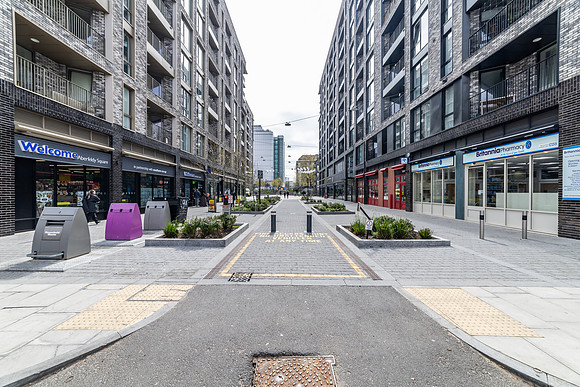 Aberfeldy_Sq_006