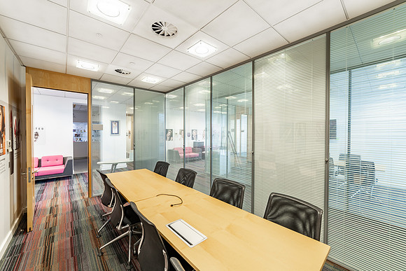 Lancaster_House_Nptn_065