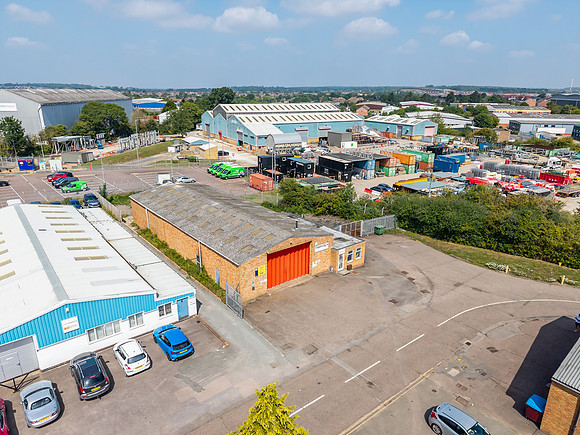 Commerce Way - Leighton Buzzard-138