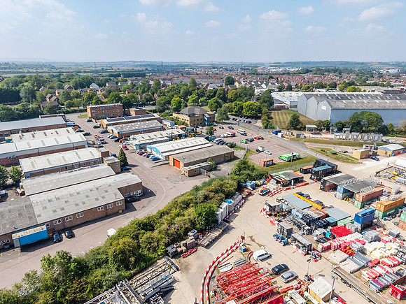 Commerce Way - Leighton Buzzard-124
