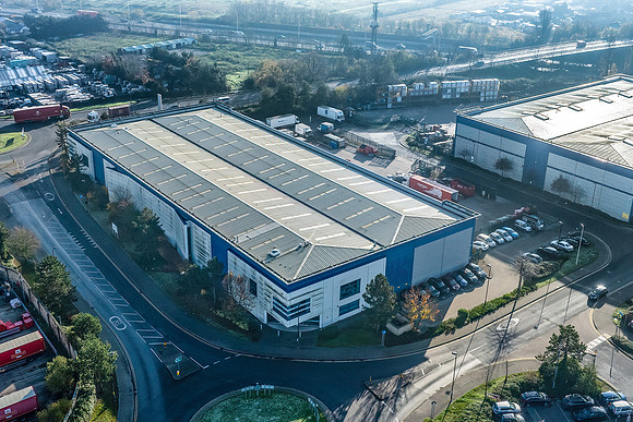 Unit B Axis Park, Slough 012