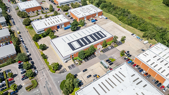 210 Centennial Park - Elstree-171