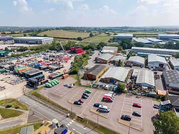 Commerce Way - Leighton Buzzard-132