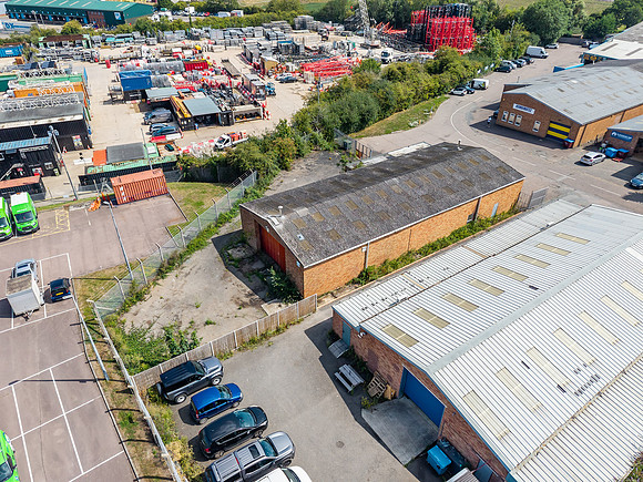 Commerce Way - Leighton Buzzard-91
