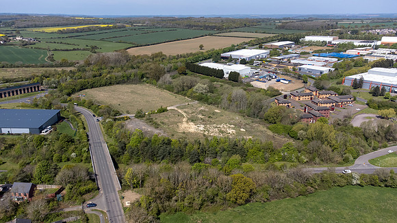 Tripark Corby-13