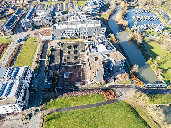 Lancaster_House_Nptn_153